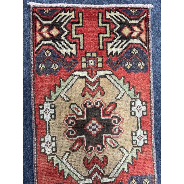 Turkish Yastik Rug 1'4" x 2'11" For Sale - Image 4 of 5
