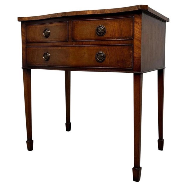 Antique Early 20th Century English Mahogany Side Table For Sale - Image 6 of 13