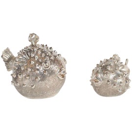 Example of Salt and Pepper Shakers