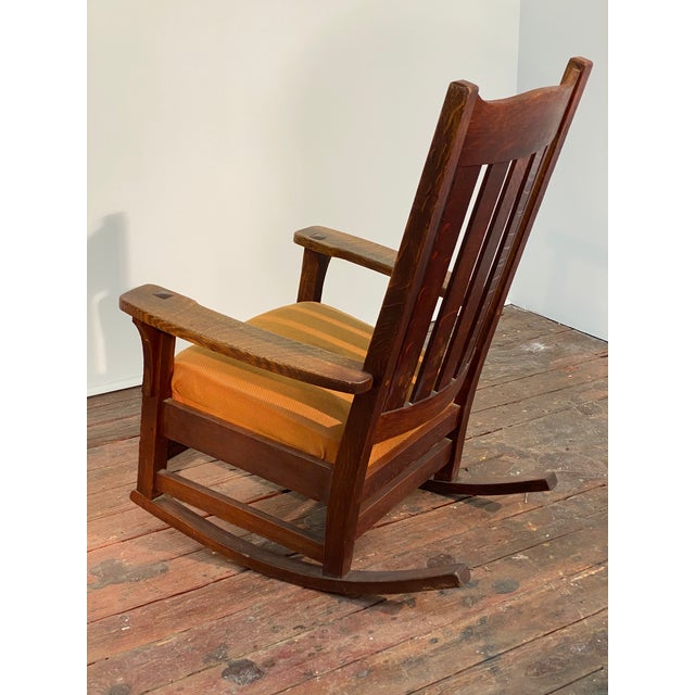 Taylor Chair Co. American Oak Arts and Crafts Rocking Chair For Sale - Image 4 of 15