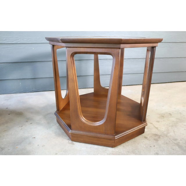 Mid-Century Modern Vintage Mid Century Pair of Octagon Side Table by Bassett Broyhill Brasilia Style 60's Retro Atomic Glass Top For Sale - Image 3 of 12
