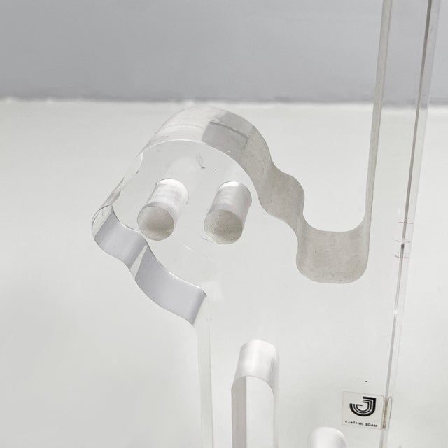 1970s Italian Modern Acrylic Glass Sculpture by Silvio Russo for iGuzzini, 1970s For Sale - Image 5 of 11