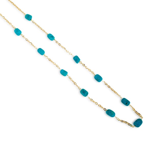 Modern Ladies 14k Yellow Gold Turquoise Station Chain Necklace For Sale - Image 3 of 6