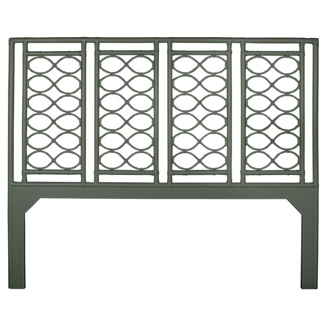 Elevate your space with the modern sophisticated charm of our Infinity bed. Beautifully handcrafted from natural rattan,...