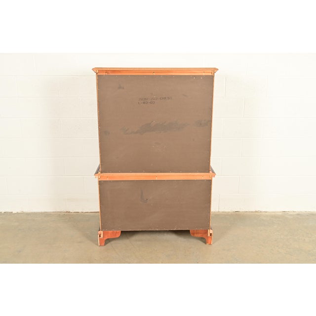 Chippendale Carved Mahogany Serpentine Front Six-Drawer Highboy Dresser For Sale - Image 14 of 15