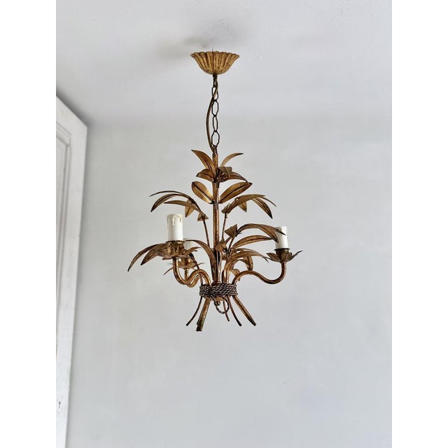 French Gilt Palm Leaf Chandelier, 1950 For Sale - Image 10 of 15