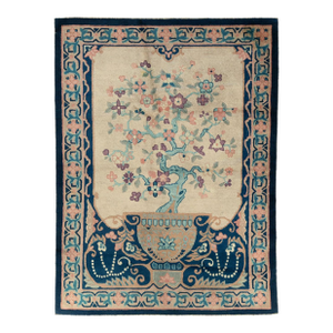 Galerie Shabab Collection Mid-20th Century Handmade Chinese Art Deco Accent Rug