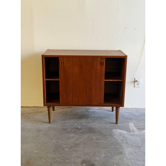 Mid-Century Modern Mid Century Danish Teak Sideboard - Vintage Scandinavian Cabinet - 1960s Storage Credenza For Sale - Image 3 of 7