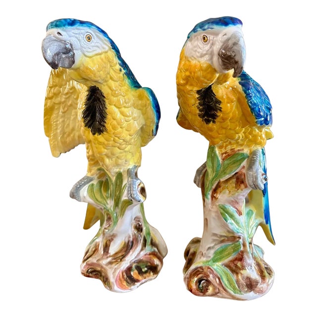 Pair of Large 1980s Italian Hand Painted Porcelain Macaw Parrot Bird Sculptures For Sale