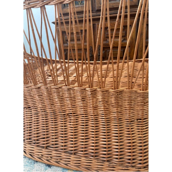 1970s 1970s Wicker Coastal Boho Chic Settee Loveseat For Sale - Image 5 of 15