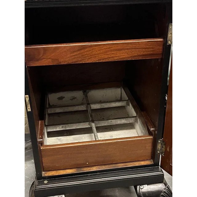 Titanic White Star Line Drinks Cabinet For Sale - Image 5 of 7