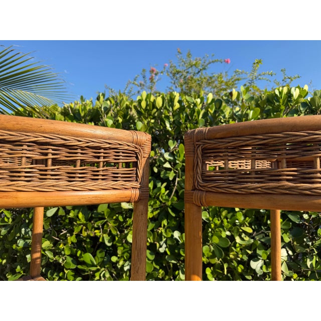 Late 20th Century Vintage Tall Palm Beach Coastal Woven Rattan Corner Étagères, Pair For Sale - Image 5 of 12