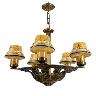 French Art Deco Bronze Chandelier with Marbled Beige Mushroom Glass Shades, 1930s For Sale
