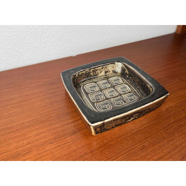 Mid-Century Modern Danish Brutalist Ceramic Bowl by Jorgen Mogensen for Royal Copenhagen, 1960s For Sale - Image 9 of 13