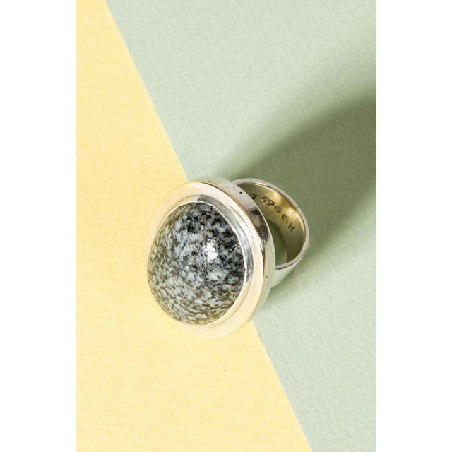 Modernist Silver and Granite Ring by Anders Högberg, 1973 For Sale - Image 4 of 9