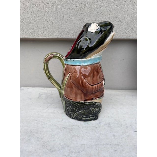 French Majolica Frog Pitcher Fives Lille, Circa 1890 For Sale - Image 4 of 7