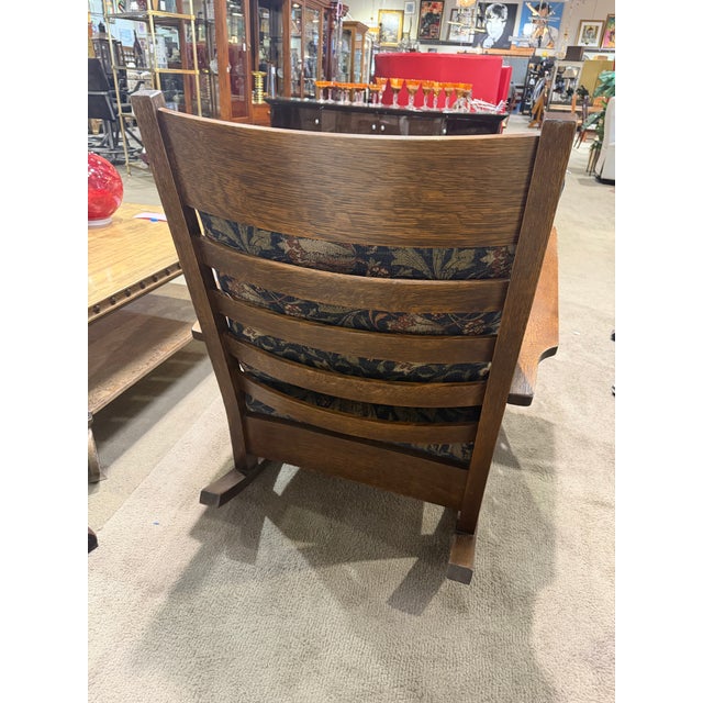 Mission Stickley Furniture Missions Style Rocking Chair and Ottoman For Sale - Image 3 of 6