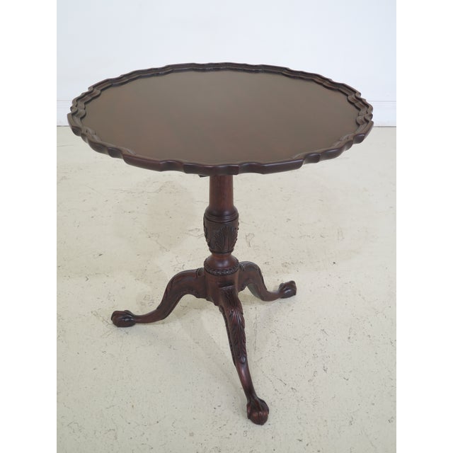1990s Vintage Henkel Harris Model 5435 Mahogany Pie Crust Table | Chairish