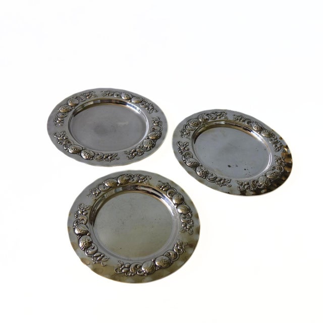 Vintage Silver Plated Plates, 1950s, Set of 3 For Sale - Image 3 of 6