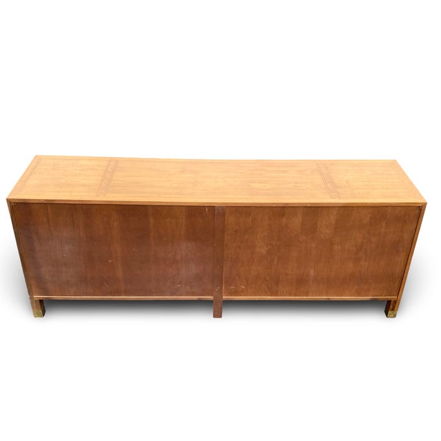 Baker Mid Century Chinoiserie Figured Walnut Brass Mounted Credenza Sideboard For Sale - Image 17 of 18