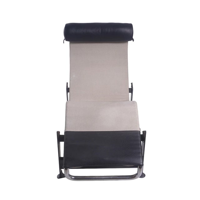 Mid-Century Modern Le Corbusier, Pierre Jeanneret, Charlotte Perriand Chaise Longue B 306 by Cassina For Sale - Image 3 of 8