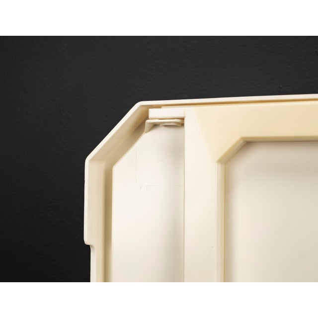 White Breakfast Tray with Folding Legs, 1980s For Sale - Image 12 of 18