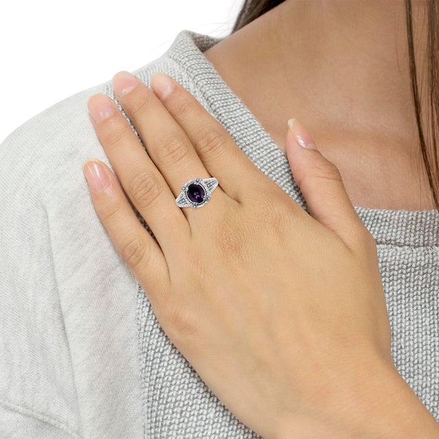 Early 21st Century .925 Sterling Silver Prong Set Natural Oval Shape 9X7 MM Purple Amethyst Solitaire and Diamond Accent Ring (I-J Color, I1-I2 Clarity) - Ring - Size 9 For Sale - Image 5 of 6
