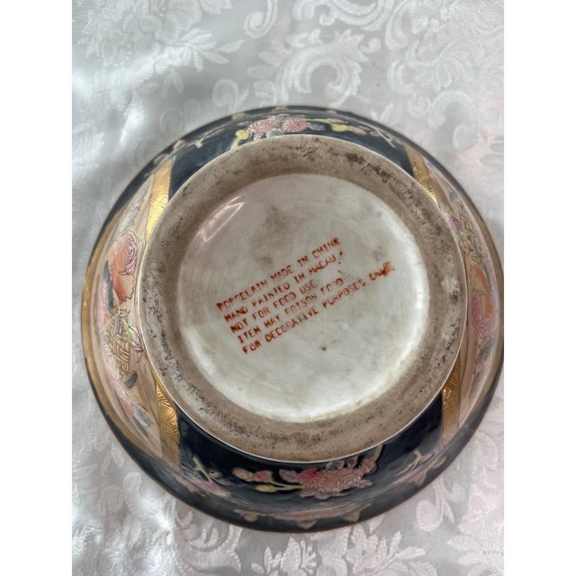 Vintage Macau Porcelain Bowl Black Millefleurs Gold Gilt Hand Painted 8.5" For Sale In San Francisco - Image 6 of 10