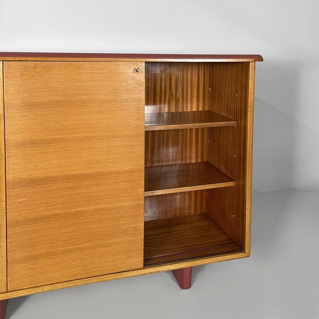 Brown Mid-Century Modern Italian Sideboard in Wood, Glass, and Burgundy Leather, 1960s For Sale - Image 8 of 18