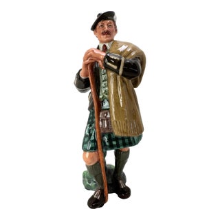 Royal Doulton Scottish Figurine ~ "The Laird" ~ Hn2361 For Sale