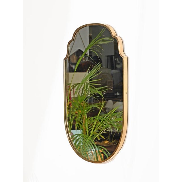 Large Shield-Shaped Brass Mirror attributed to Gio Ponti, Italy, 1950s For Sale - Image 3 of 15