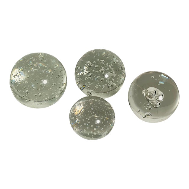 Set of 4, Vintage Controlled Bubbles Paperweights Set For Sale