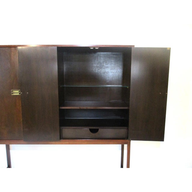 Baker Styled Burl Wood 2 Pc. Mid Century Cabinet / Server For Sale In Cincinnati - Image 6 of 13