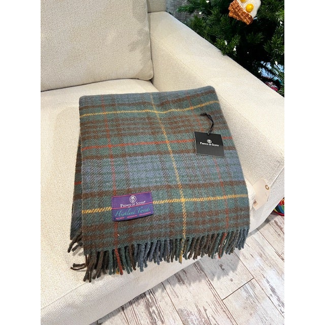 Kenneth Ludwig Chicago Highland Tweeds Wool Fluffy Throw - Antique Hunting Stewart For Sale - Image 4 of 6