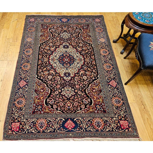 Vintage Kashan Rug, Hand-Knotted Wool, Floral Pattern, Navy & Ivory, 5x7 For Sale In Chicago - Image 6 of 18