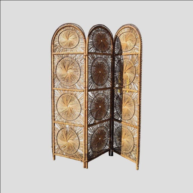 Mid-Century Rattan Starburst Room Divider – Vintage Boho Chic, 1970s For Sale - Image 4 of 5