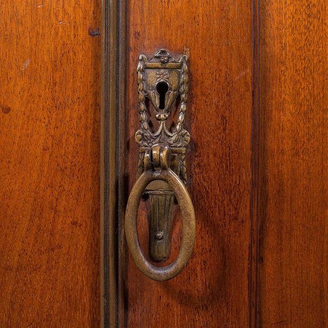 1850s Antique Victorian English Walnut Butler's Cabinet For Sale - Image 11 of 13