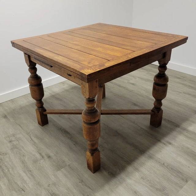 Antique English Quarter-Sawn Oak Draw-Leaf Dining Table, Circa 1920 For Sale In Raleigh - Image 6 of 7