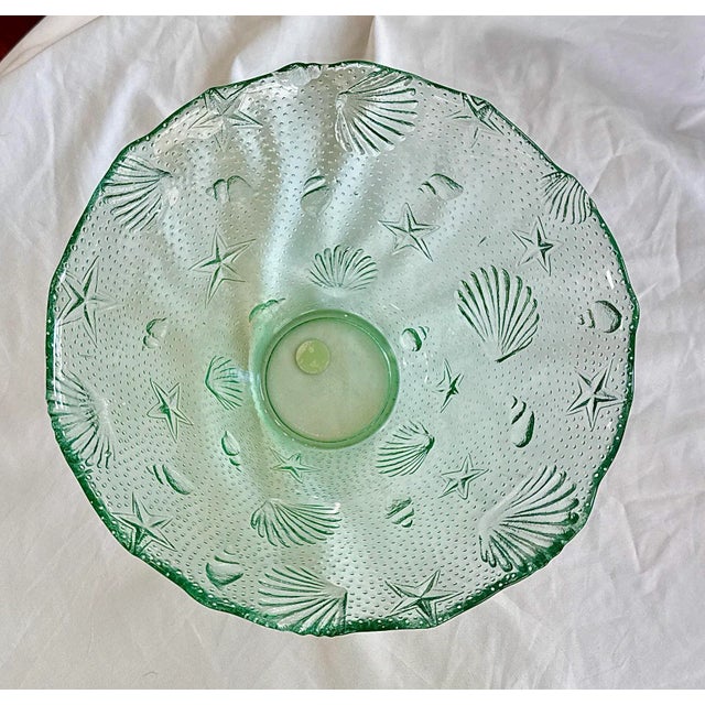 Late 20th Century Spanish Starfish Embossed Green Glass Bowls - Set of 5 For Sale - Image 5 of 9