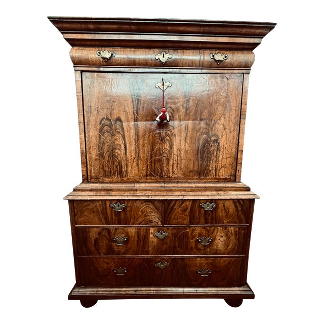 William & Mary / Early 18th Century Inlaid Walnut Escritoire For Sale