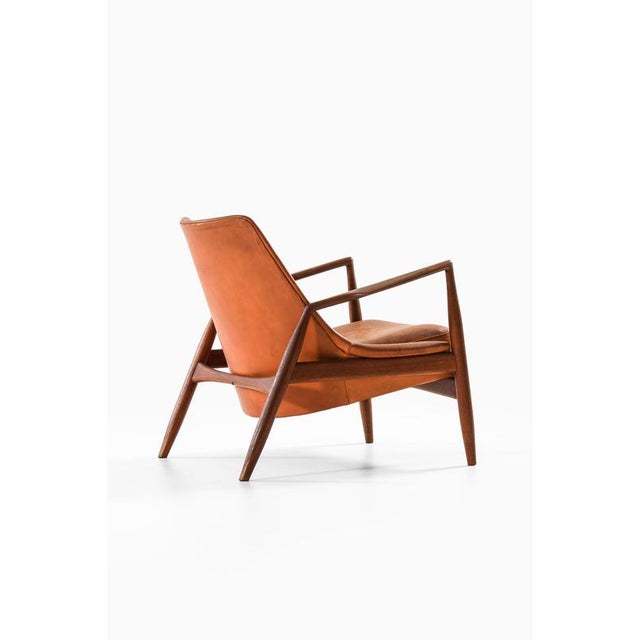 Easy Chair in Leather and Teak by Ib Kofod-Larsen, 1950s For Sale - Image 12 of 14