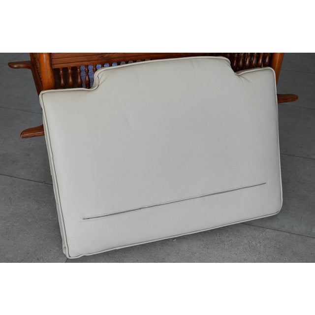 Vintage Hand-Carved Teak Howdah-Style Bench | Made in Singapore | Raj Colonial For Sale In Phoenix - Image 6 of 12