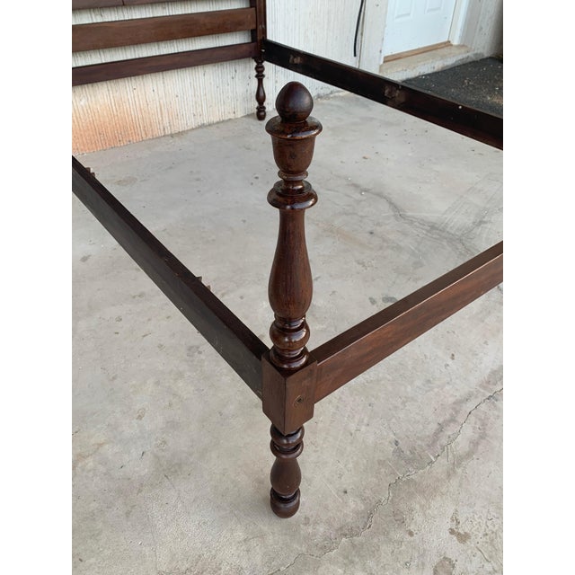 Early 20th Carved Medallions Full Bed, Original Four Poster Lisbon Bed For Sale - Image 14 of 18