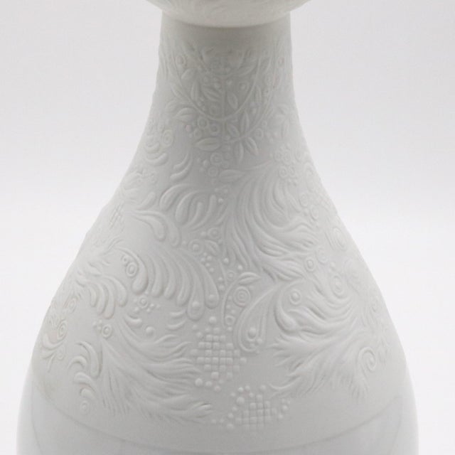Rosenthal Porcelain Vase Bjorn Wiindblad Germany 1990 For Sale - Image 15 of 18