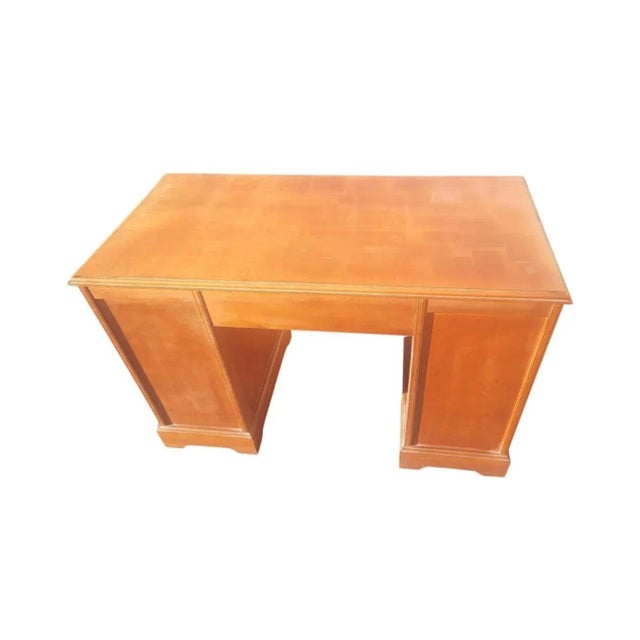 Ethan Allen Classic Manor Solid Maple 8-Drawer Partners Desk Writing Desk, Circa 1950s For Sale In Washington DC - Image 6 of 11