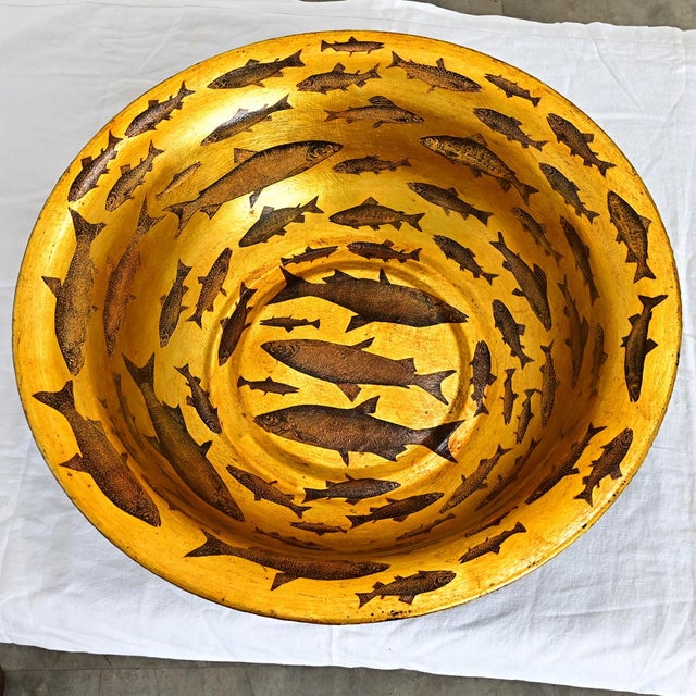 Early 20th Century Early 20th Century English Metal Wash Basin with Paint & Decoupage For Sale - Image 5 of 6