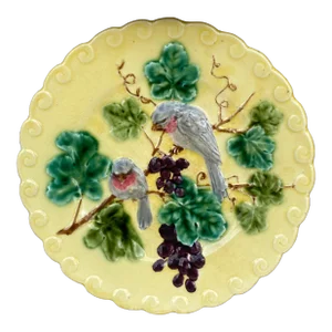 French Majolica Bird & Grapes Plate Sarreguemines, Circa 1880