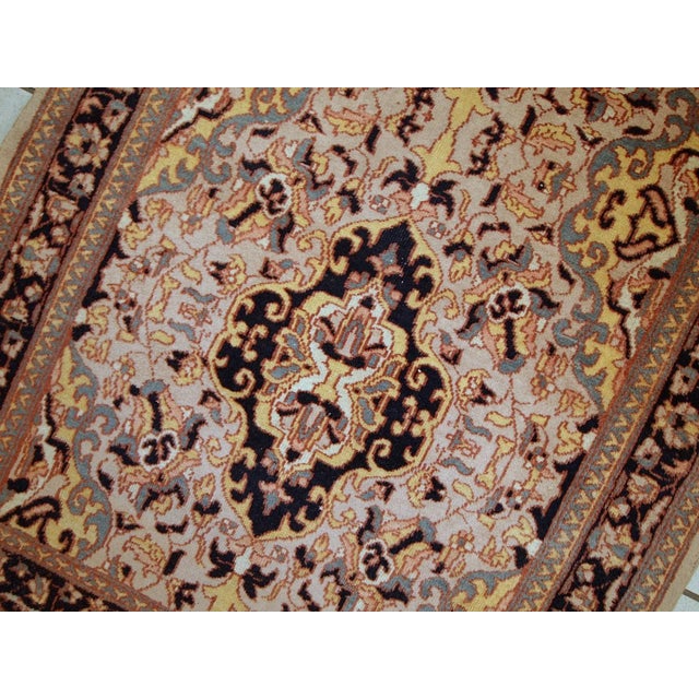 1970s 1970s Handmade Vintage Pakistani Lahore Rug 3,1' X 5' For Sale - Image 5 of 9