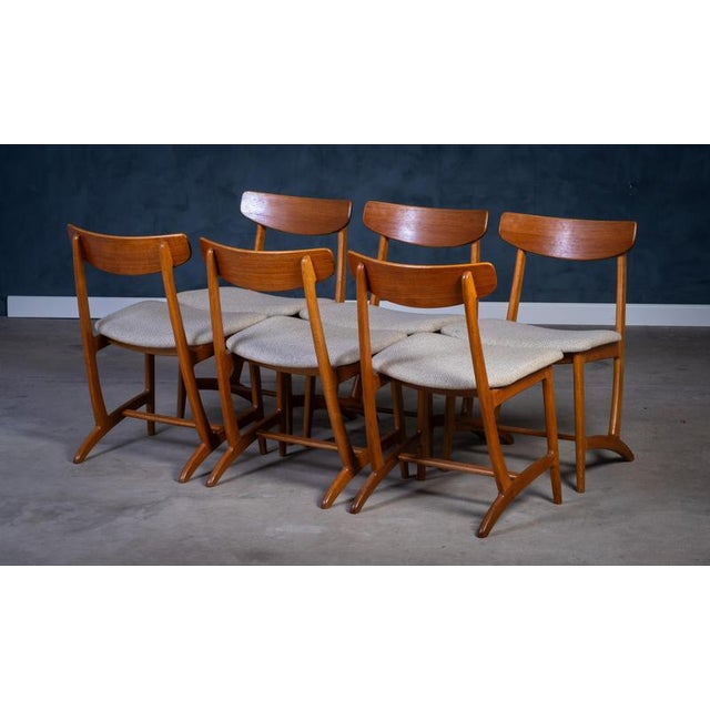 Danish Dining Chairs in Oak and Teak, 1960s, Set of 6 For Sale - Image 4 of 9