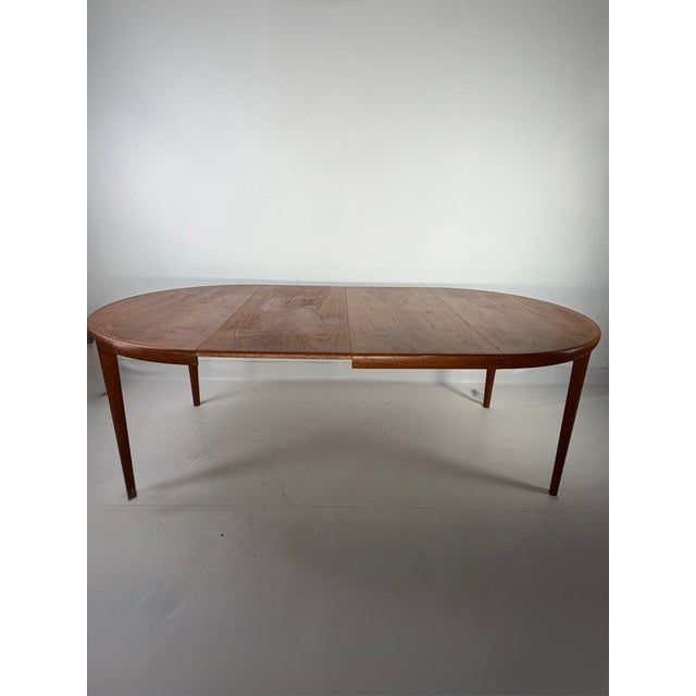 Brown Vintage Danish Extendable Teak Dining Table from VV Møbler, 1960s For Sale - Image 8 of 12